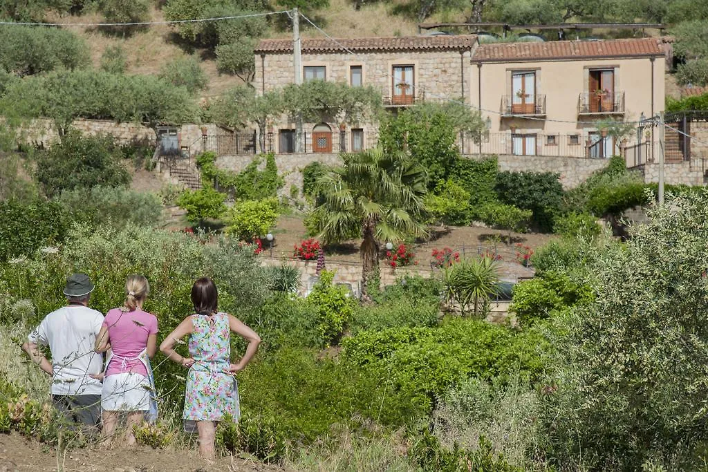 Azienda Agrituristica Bergi Villa Castelbuono  Farm stay Castelbuono (Sicily)